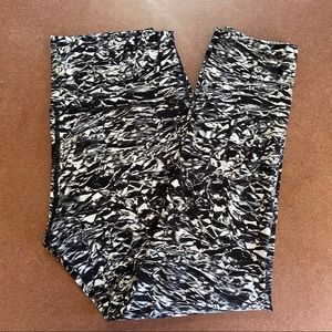 Lululemon Wonder Under High-Rise size 8